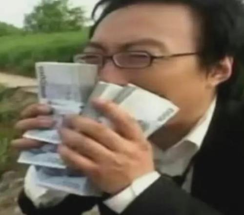 拜仁官宣,岁新援左后,卫扬达周末,体育彩票,足彩,足球彩票,竞彩网,足彩比分直播