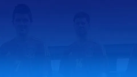 诺丁汉森林补时逆转，2-1力克阿斯顿维拉