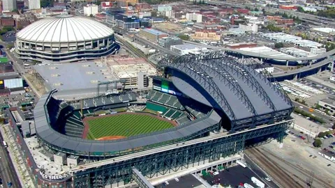 巴列罗得奥尼斯沃支持，德甲赛场展现精彩垫射瞬间